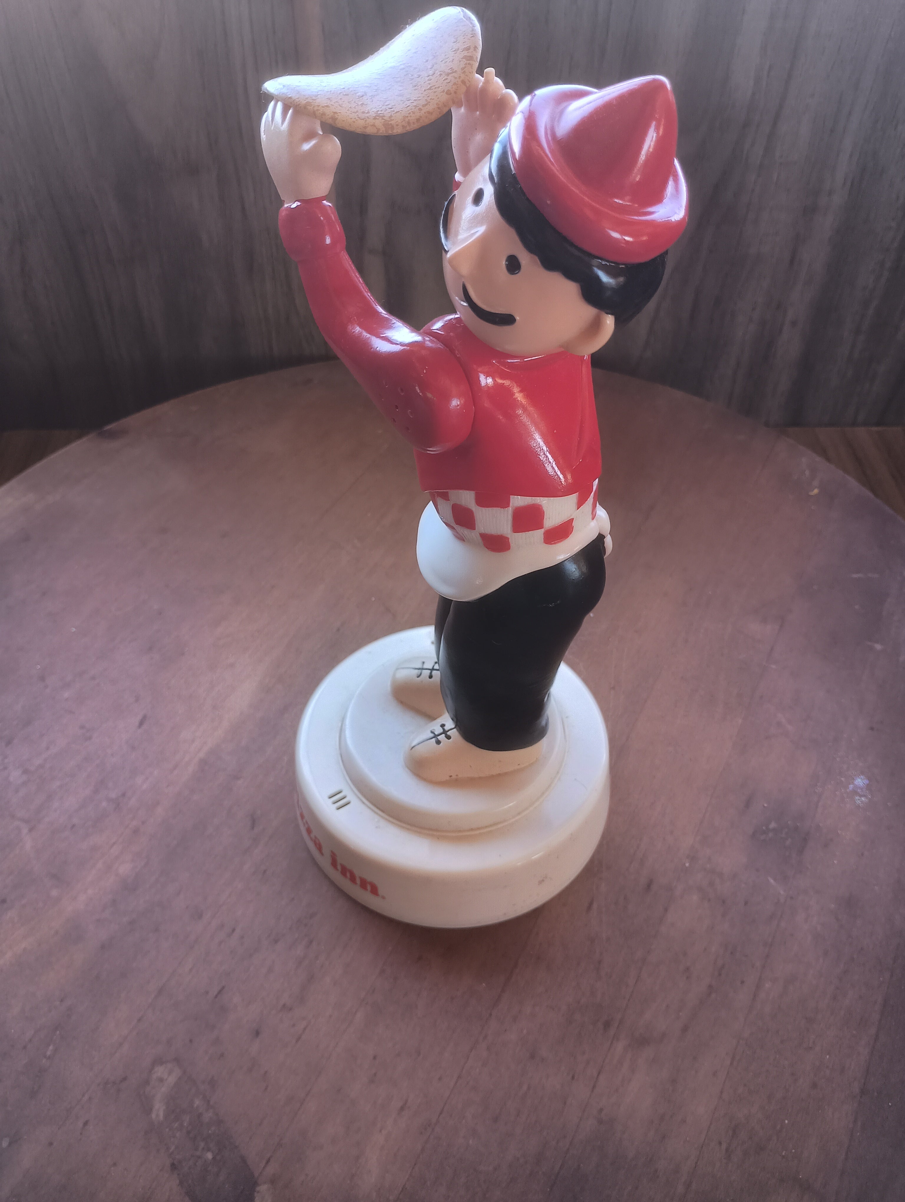 Vintage 1980s Pizza Inn Novelty Mascot Landline Phone – Retro Restaurant Advertising Memorabilia