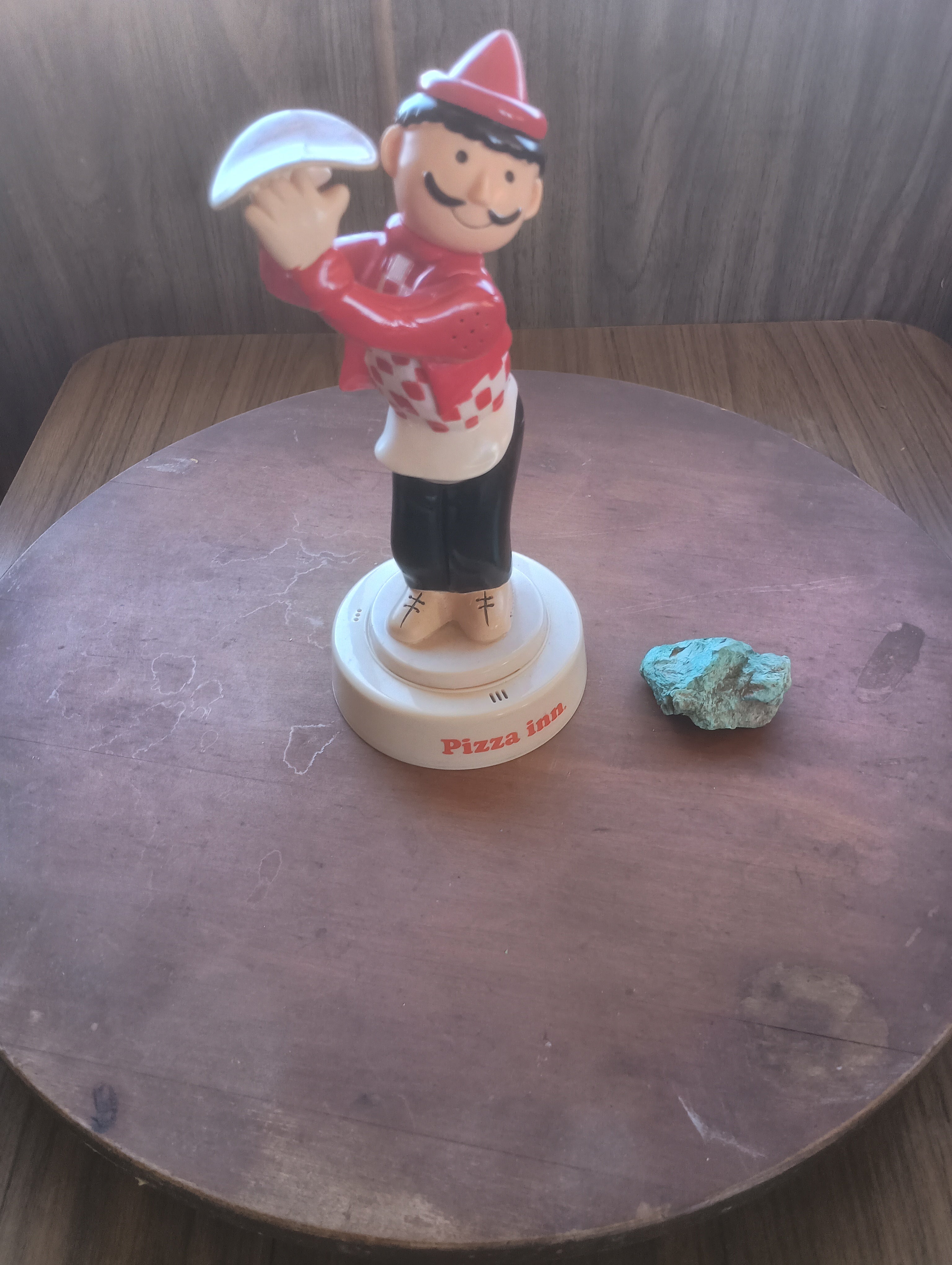 Vintage 1980s Pizza Inn Novelty Mascot Landline Phone – Retro Restaurant Advertising Memorabilia