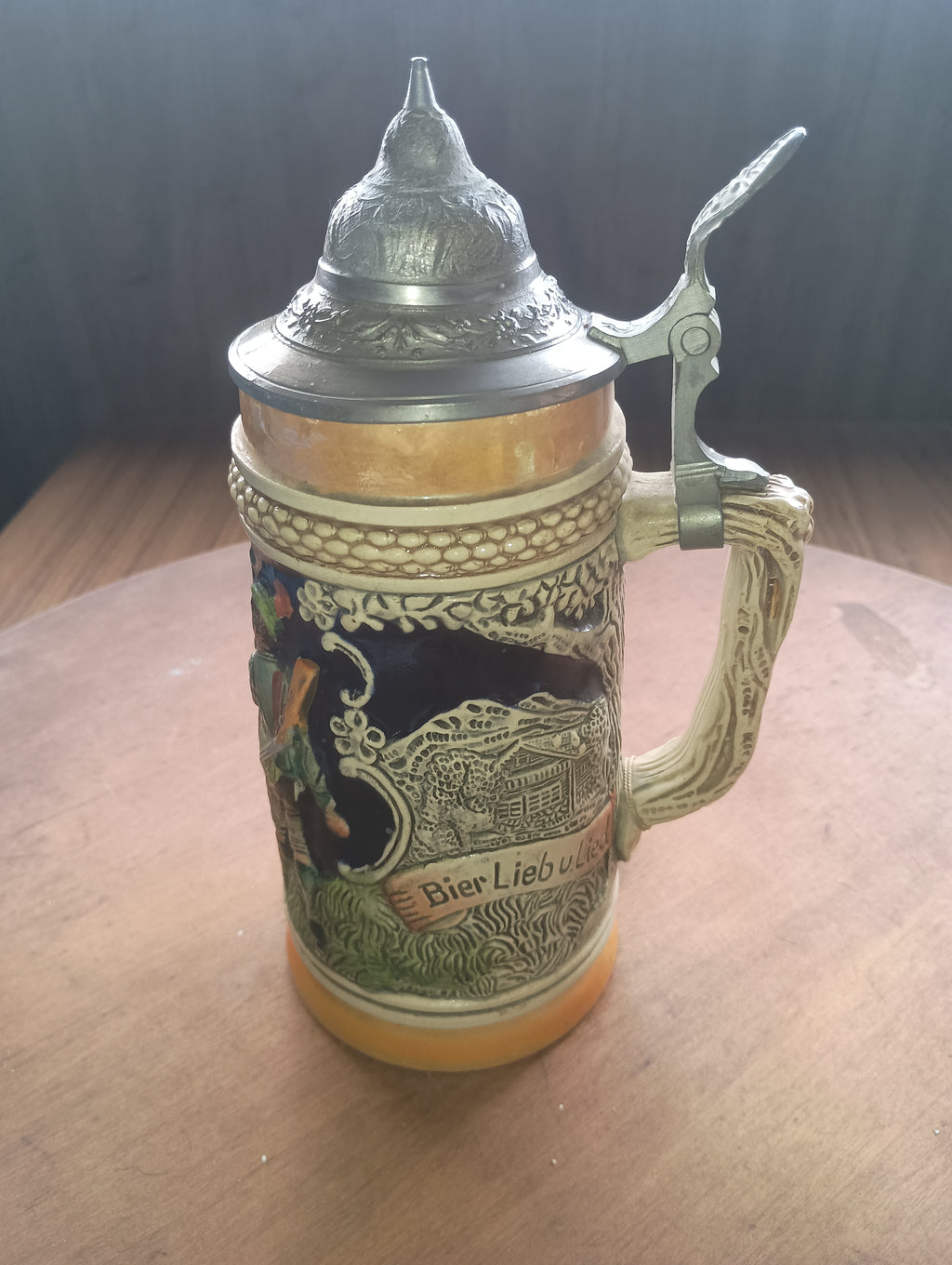 Authentic Gerz "Bier, Lieb u. Lied" Relief Stein with Original Factory Tag