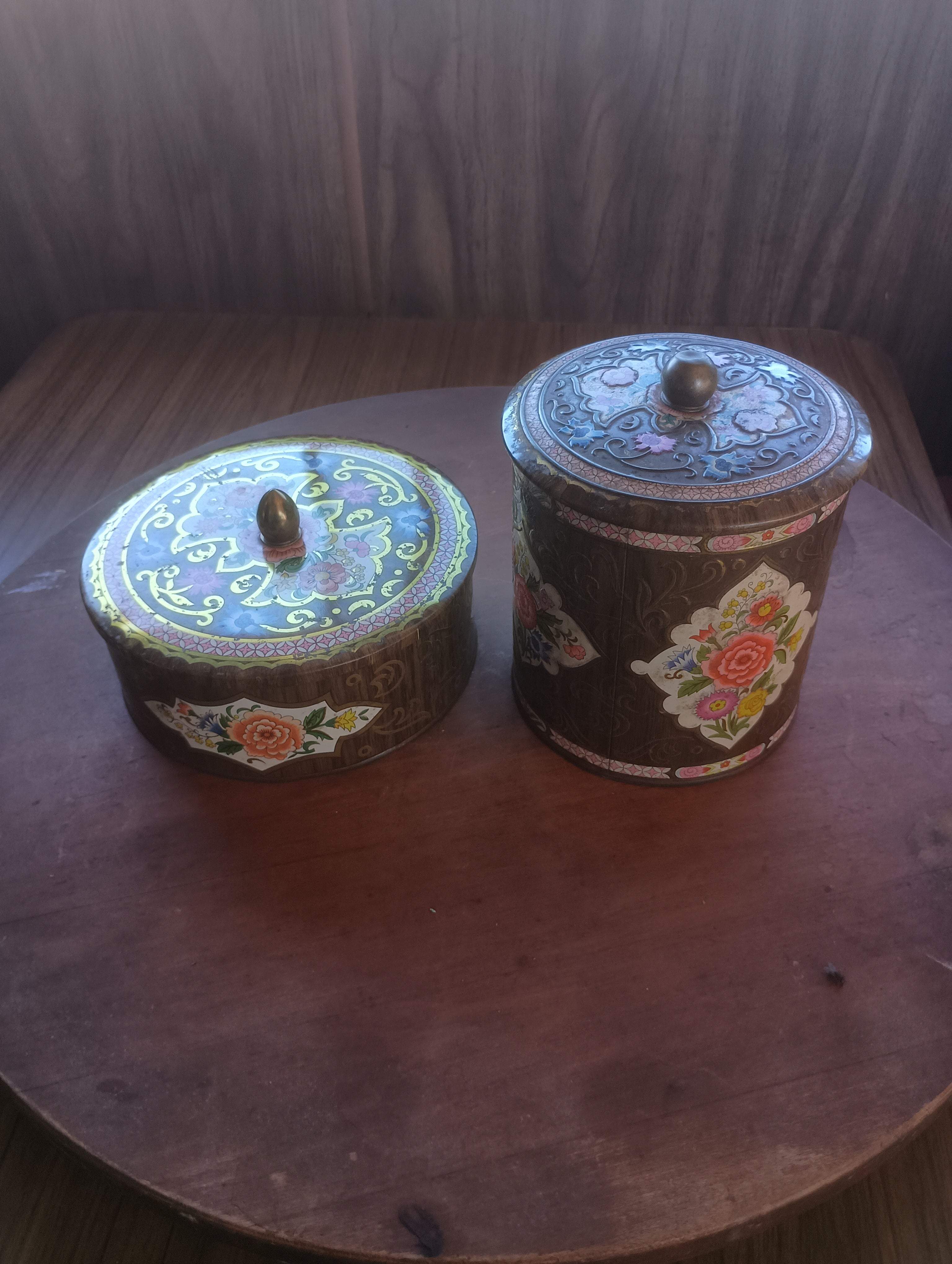 Vintage Daher English Floral Tins