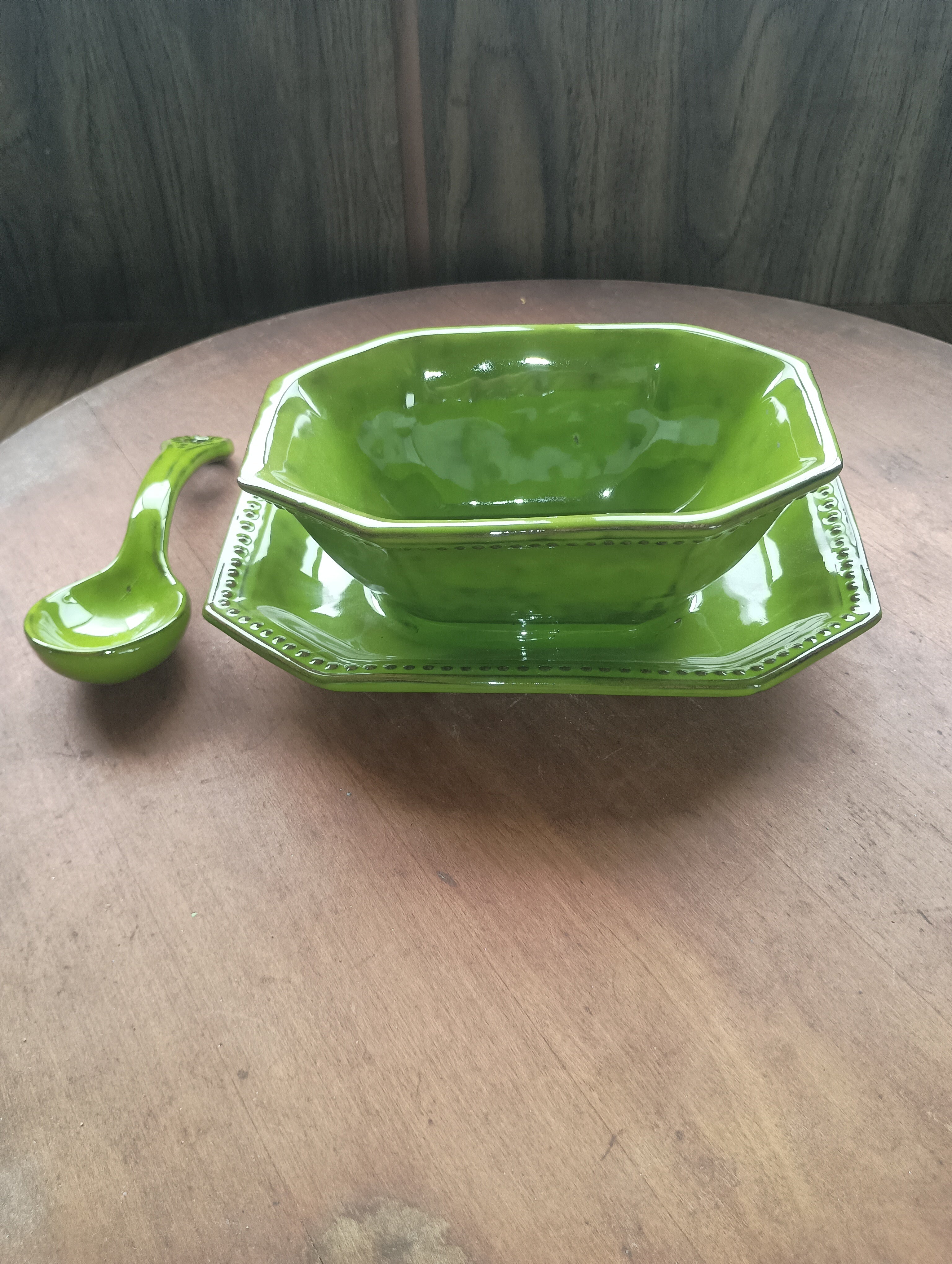 Majolica Pottery serving set
