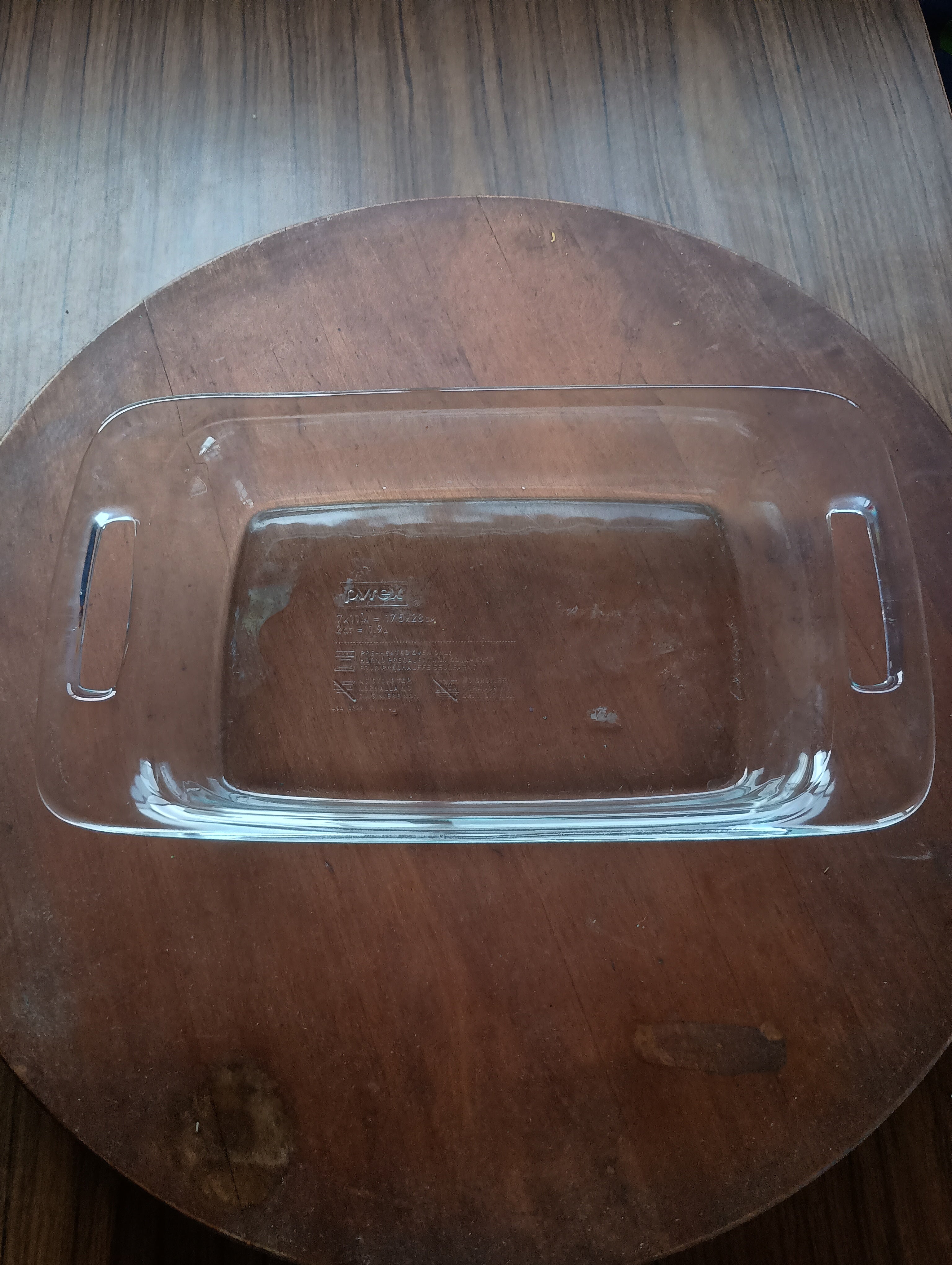 -Pyrex glass baking dish with handles