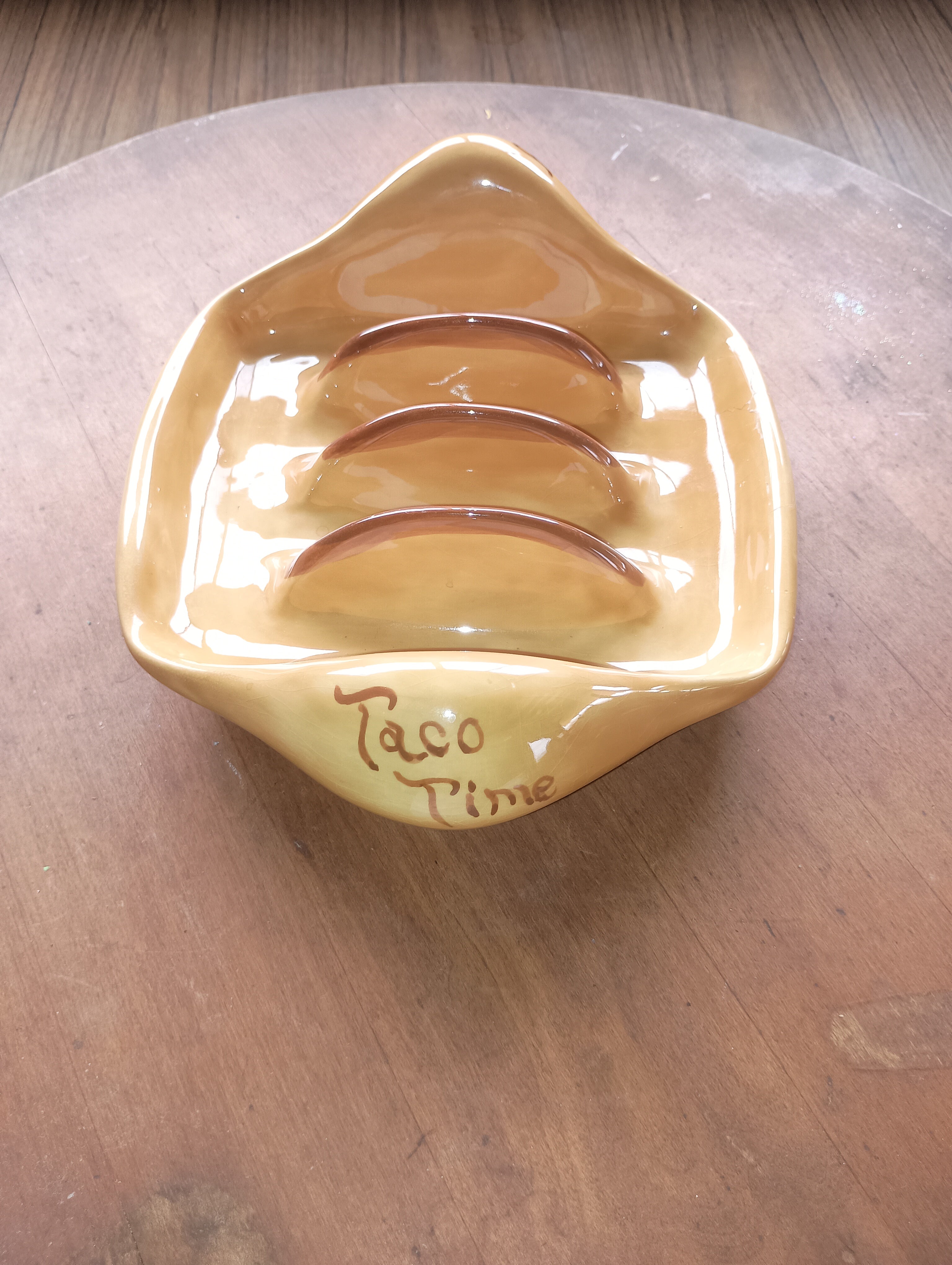 For Tacos" Hand-Painted Italian Majolica Tortilla / Taco Server