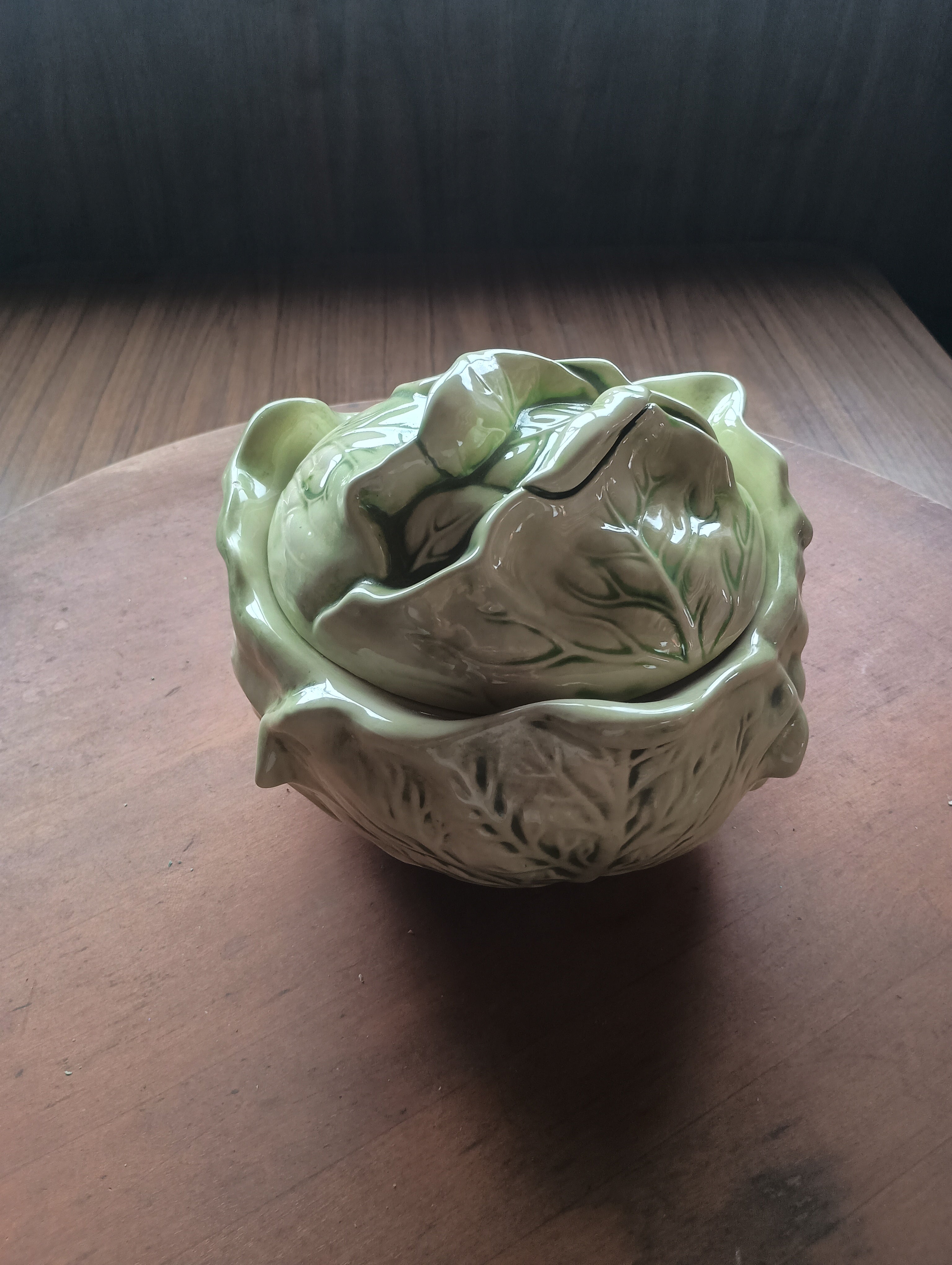 Holland Mold Cabbage Bowl