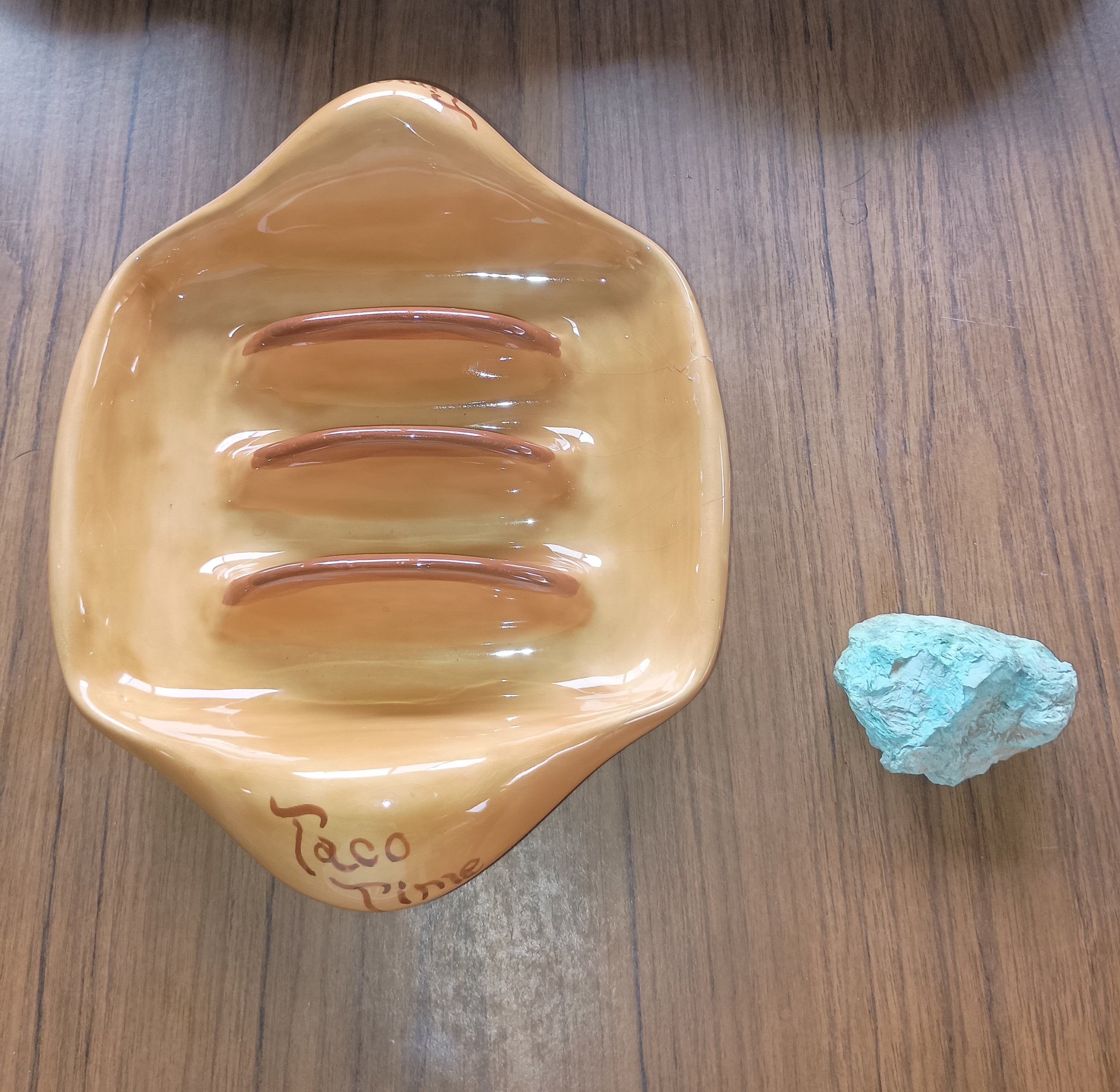 For Tacos" Hand-Painted Italian Majolica Tortilla / Taco Server