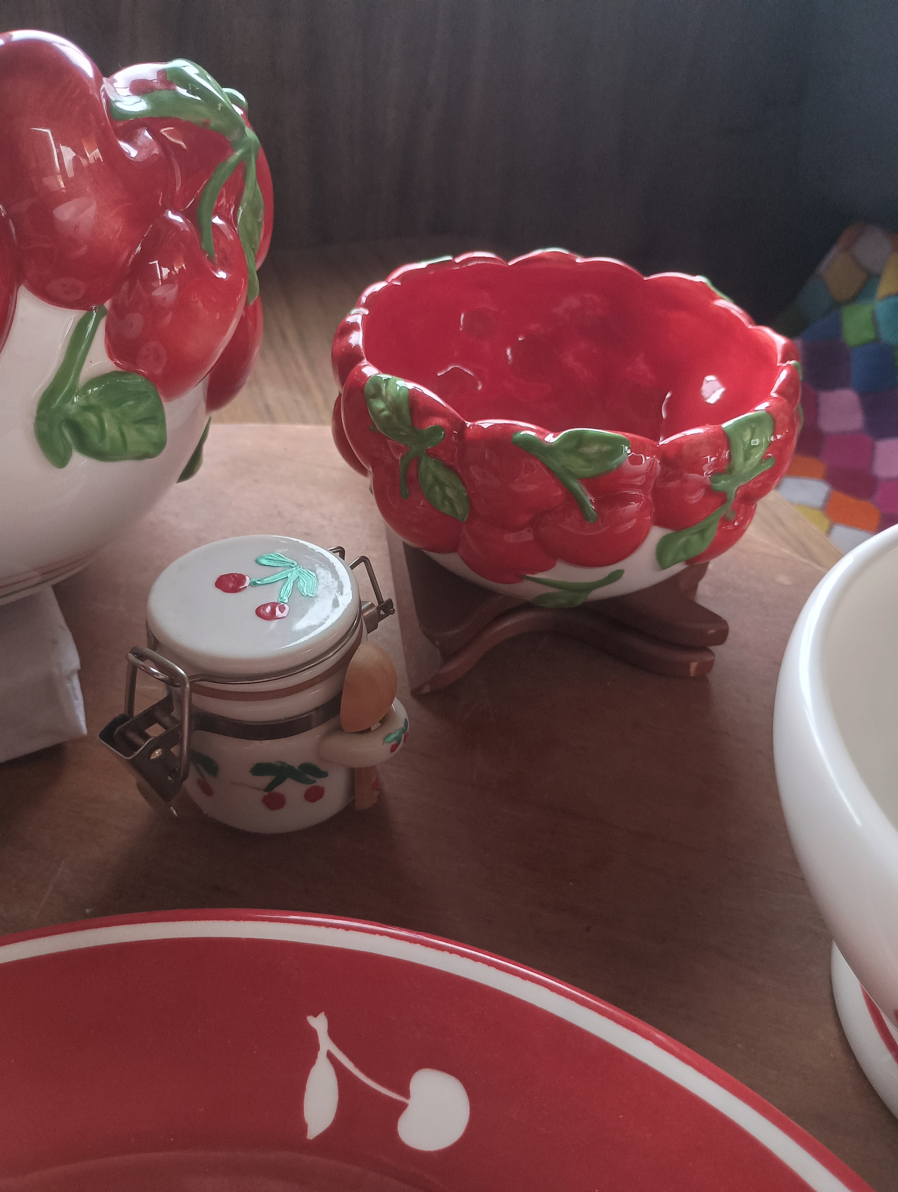 Sonoma "Cherries Jubilee" 6-Piece Orchard Collection